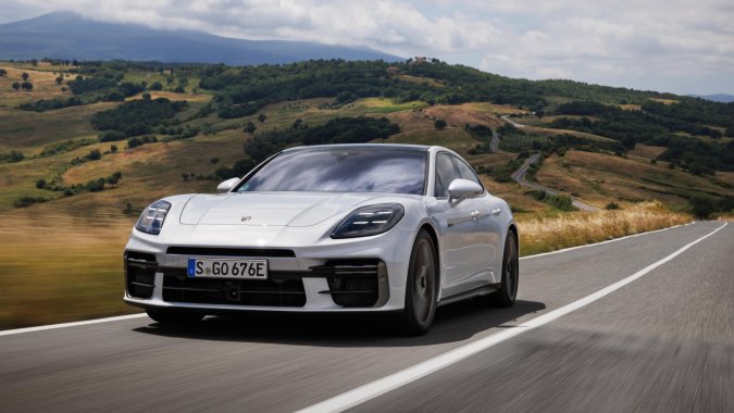 El más potente de su clase: Porsche Panamera Turbo S E-Hybrid