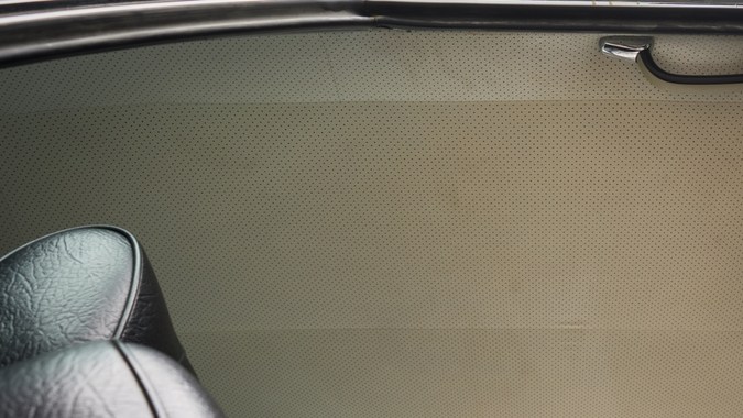 Renueva tu auto: cómo hacer el tapizado del techo paso a paso