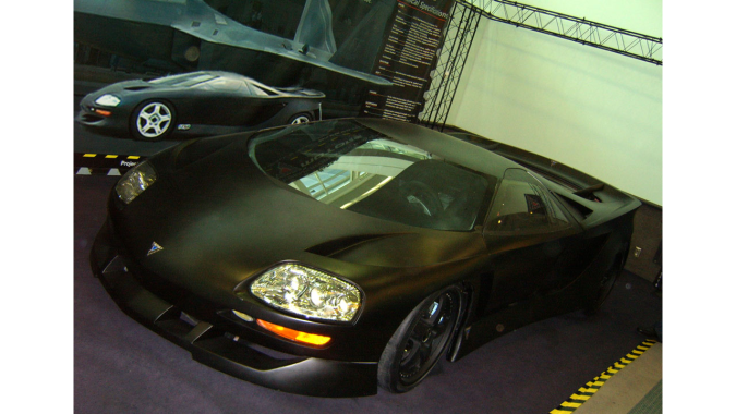 Vector Motors: la marca de superautos que intentó sobrevivir