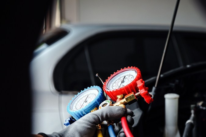 Presión alta y baja en el sistema de aire acondicionado de tu auto