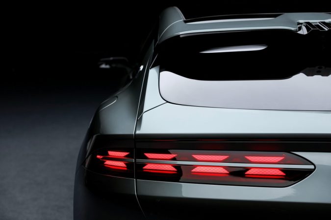 Denza Z9: mitad chino, mitad alemán y con casi 1.000 caballos