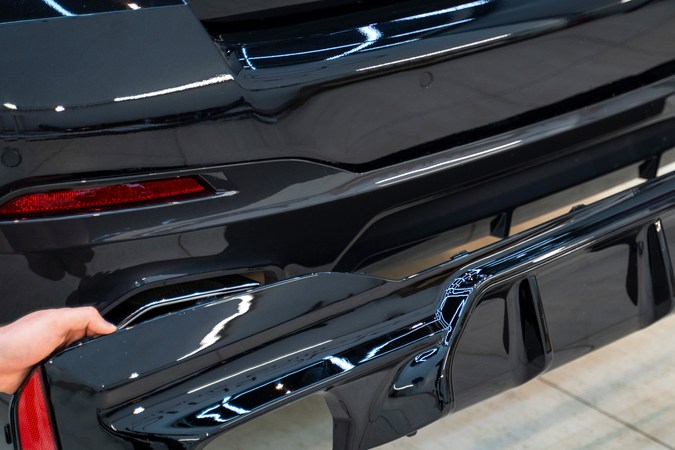 Accesorios que harán lucir a tu auto 10 años más moderno