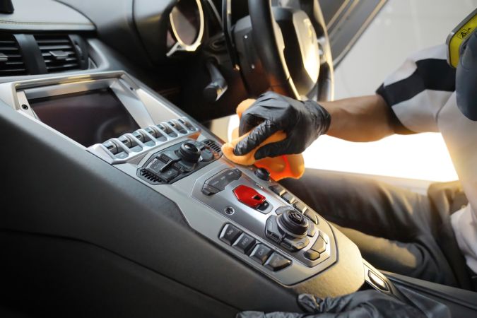 Озоновая обработка автомобиля: что это такое и что она делает?