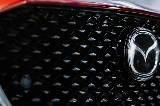 Mazda renueva su imagen: así es su nuevo logo