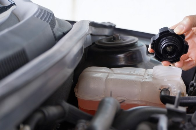 Presión alta y baja en el sistema de aire acondicionado de tu auto