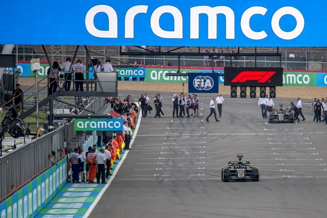 Qué carro de F1 manejará Brad Pitt en su nueva película