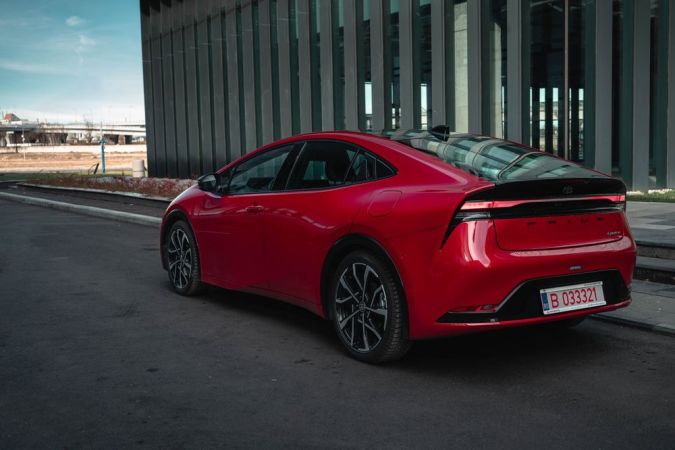 Las 5 razones definitivas para comprar un SUV híbrido en 2024