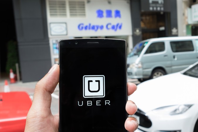 Uber ofrece 1000$ a usuarios para que se cambien a vehículos "verdes"