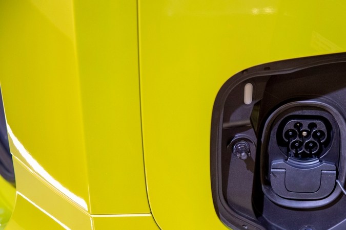 Enchufe Mennekes: ¿qué es y cómo beneficia a tu auto?