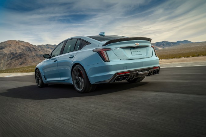 Cadillac entrega un paquete de pista para el CT-5 Blackwing