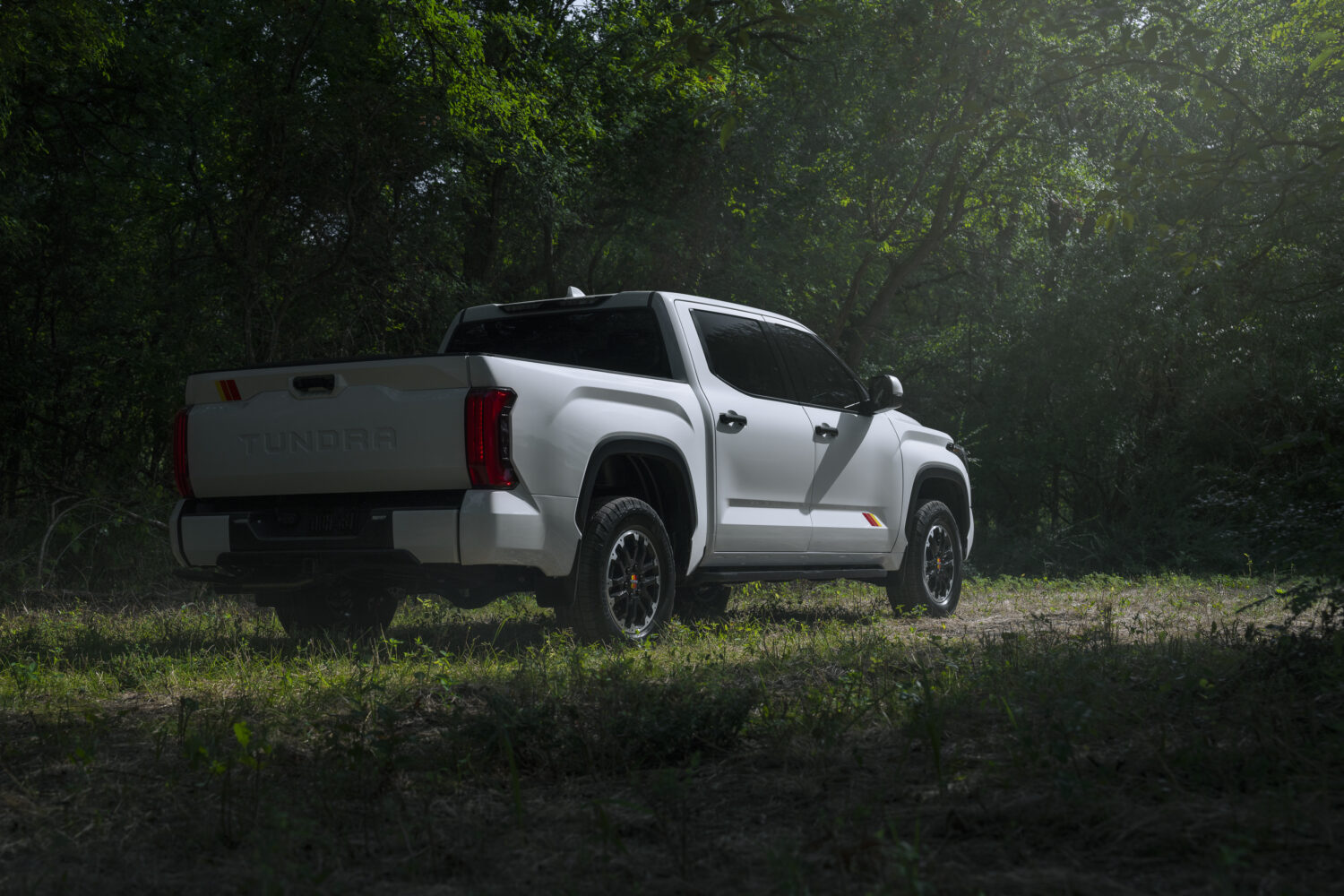 Toyota Tundra 2025 adquiere más fuerza con paquete TRD Rally