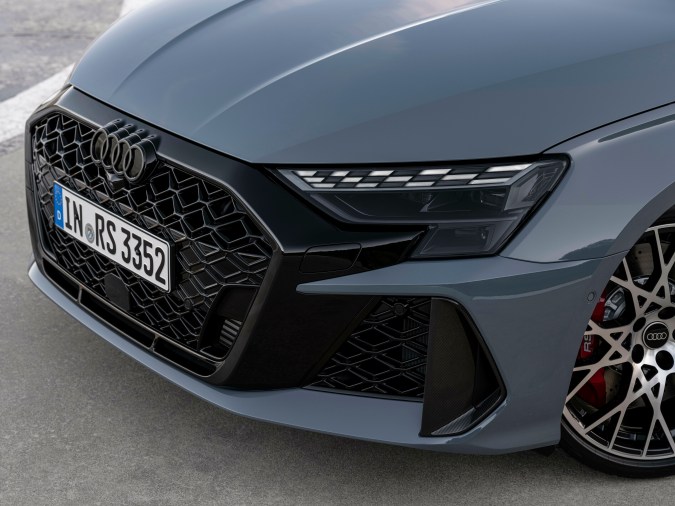 Audi RS3 2025: más deportivo y mejor confort