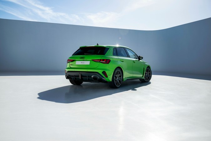 Audi RS3 2025: más deportivo y mejor confort