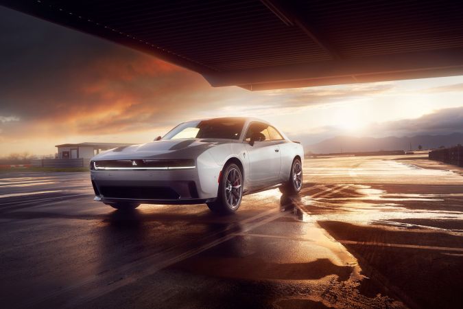 Nuevo Dodge Charger causa revuelo por su "rugido" falso