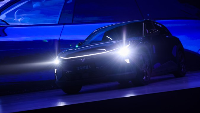 Ji Yue 01: el auto chino con movilidad inteligente