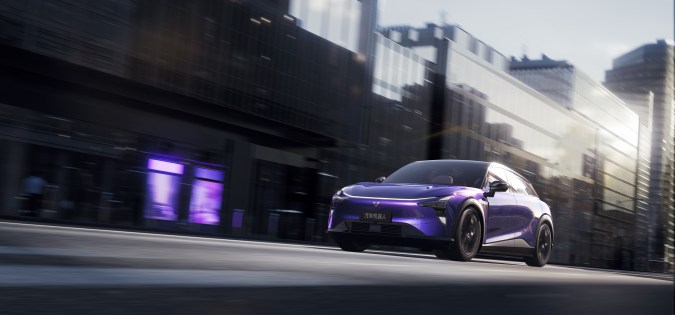 Ji Yue 01: el auto chino con movilidad inteligente