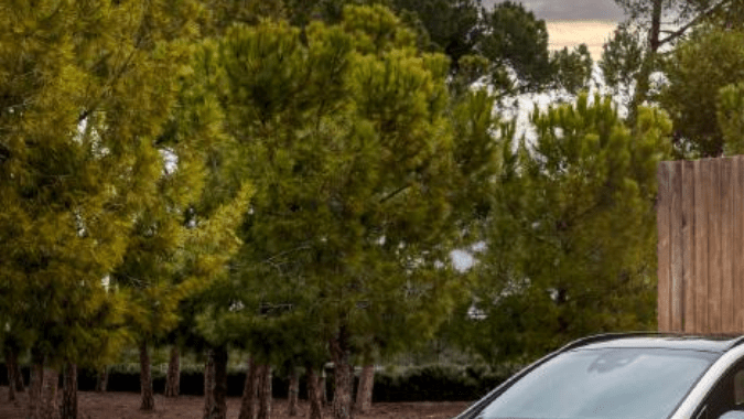 Mercedes-Benz GLC 350e llega con mejor motor híbrido