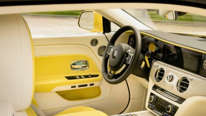 Rolls-Royce Spectre Semaphore