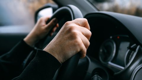 Paso a paso: cómo regular la altura y alcance del volante