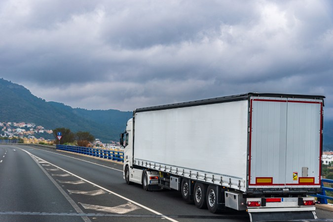 Guía sobre carriles trenzados: qué son y cómo usarlos