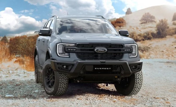 Ford Everest Tremor
