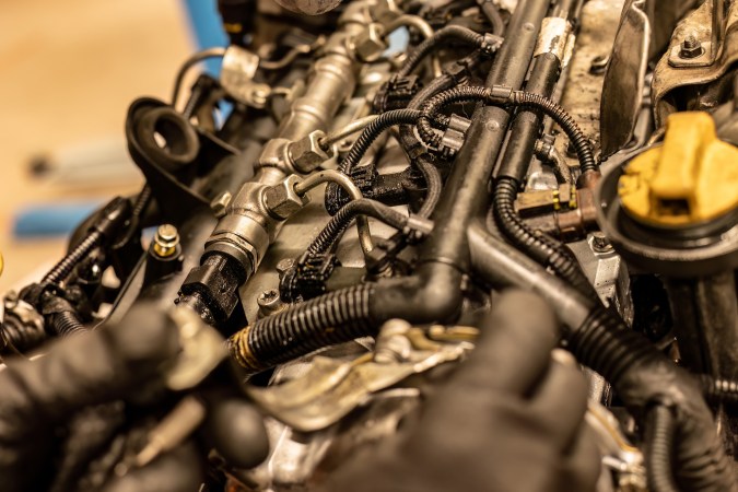 Inyección directa vs indirecta: diferencias, ventajas y desventajas