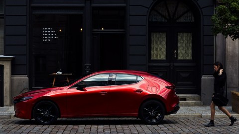 Mazda 3 2025: ahora cuenta con motor 2.5L y 30 CV más