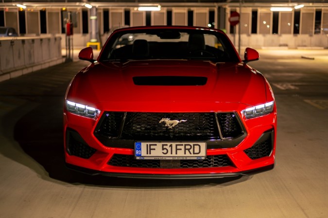El Mustang evoluciona: llega con 4 puertas y versión Rally