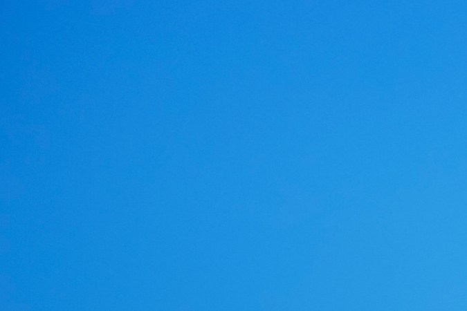 road narrows winding road sign qué significan