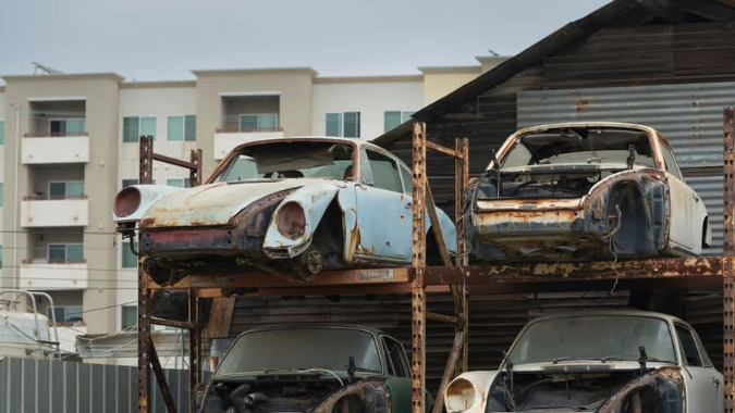 RM Sothebys presenta el depósito de chatarra de autos más costoso
