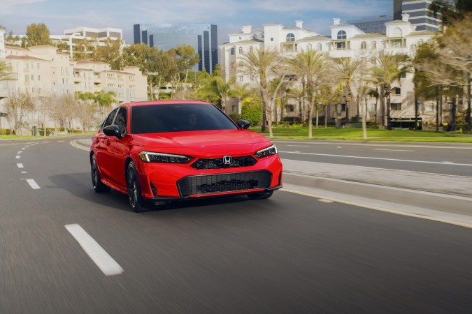 Honda Civic 2025 gana el premio Wards al mejor sistema híbrido