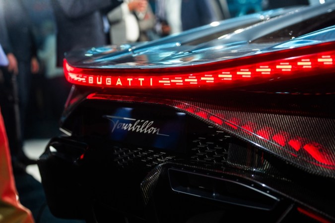 Bugatti precio