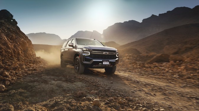 Chevrolet Tahoe 2025 continua con el poderoso V8