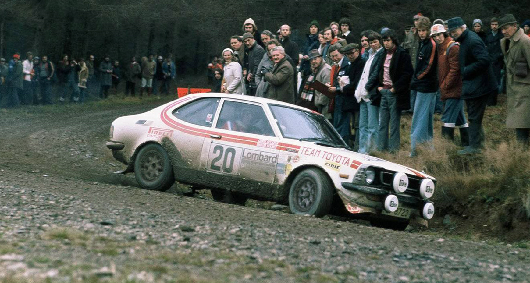 Toyota lanza edición especial rally retro del GR Corolla