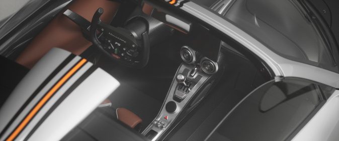 Hennessey Venom F-5: el más poderoso auto de caja manual del mundo