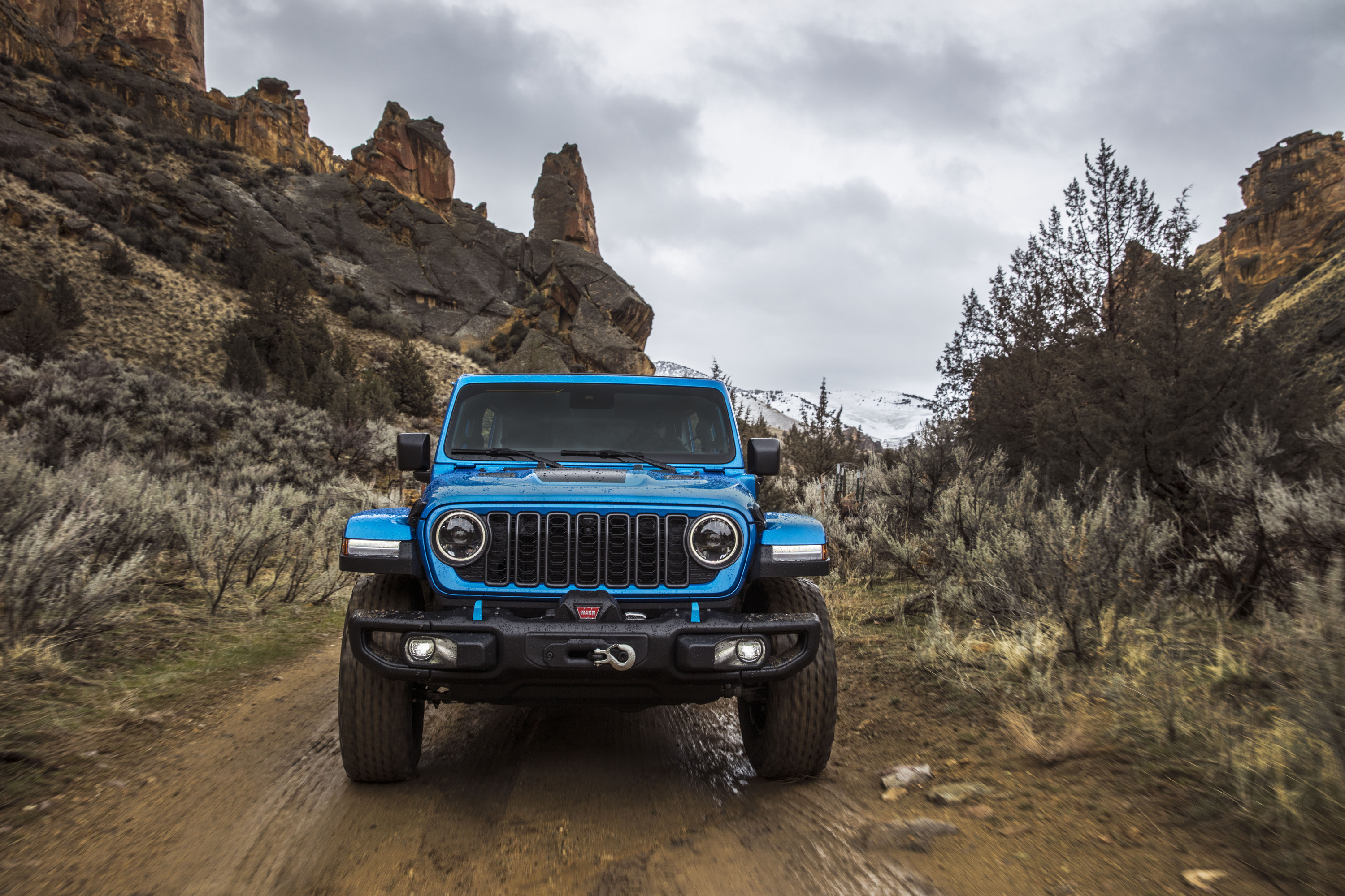 Jeep actualiza los Wrangler 2025 para más aventuras