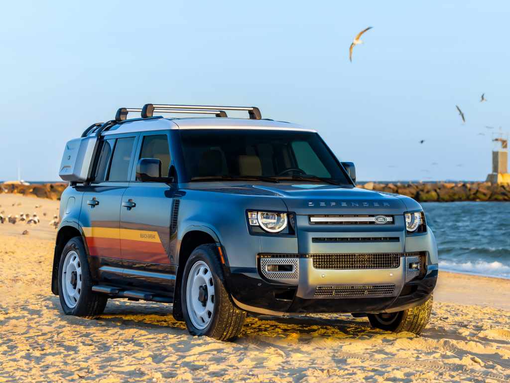 Land Rover Defender Beach Break Edition 2025