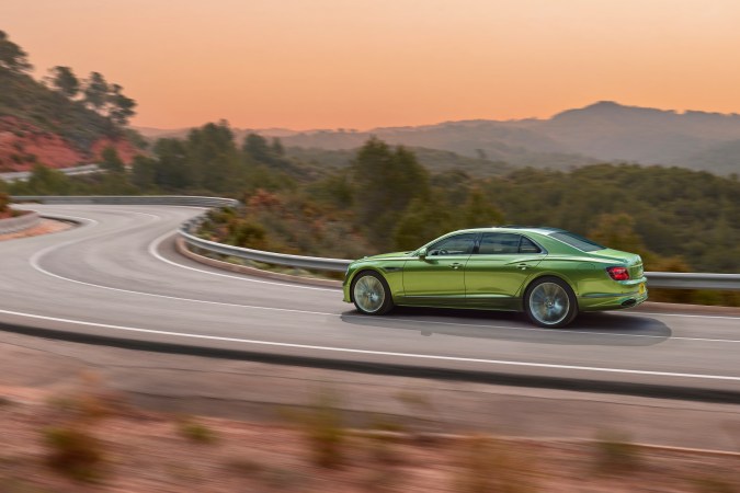 Bentley Flying Spur: el sedán más poderoso de la marca
