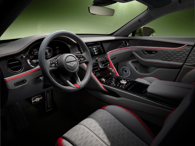 Bentley Flying Spur: el sedán más poderoso de la marca