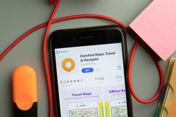 La mejor alternativa a Waze y Google Maps para Android Auto