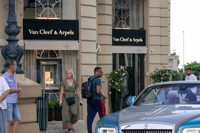 Los 10 autos de lujo más reconocidos en el mundo