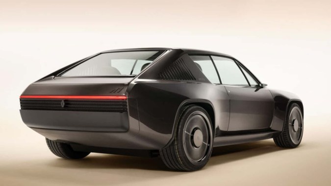 Renault-R17-Electric-Restomod