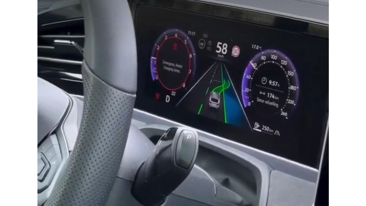 Auto inteligente despierta a conductor con vibraciones y alarmas