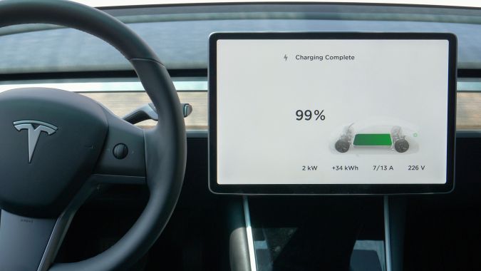 Cuánto dura la batería de un Tesla - Siempre Auto
