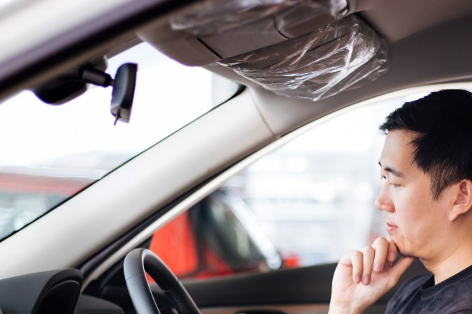 10 preguntas que debes hacerle al vendedor de un auto usado