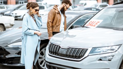 10 preguntas que debes hacerle al vendedor de un auto usado