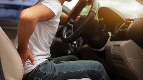 Cómo evitar el dolor de espalda al conducir
