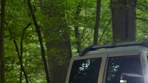 Ford Bronco Badlands 2024 equipada con el paquete Sasquatch