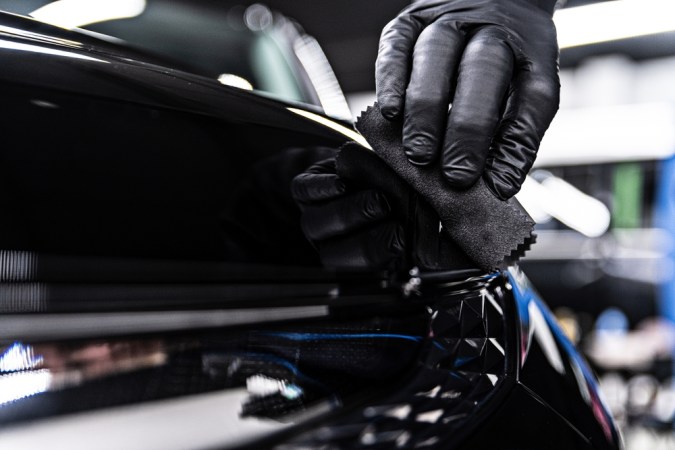 ¿Qué es el grafeno y cómo mejora tu auto?