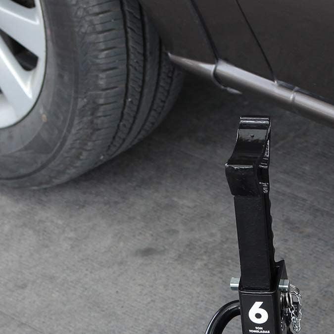 do cars come with jack stands